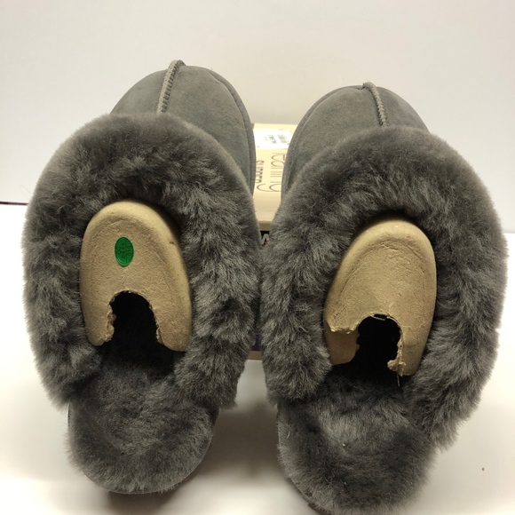 New Women's  Kirkland Shearling Slippers Gray - Picture 2 of 3